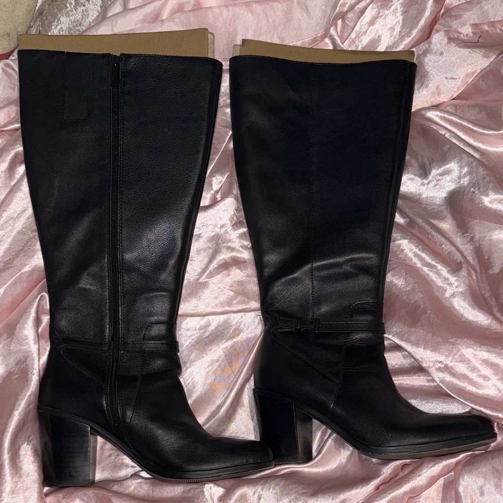 Naturalizer Black Heeled Knee-High Boots